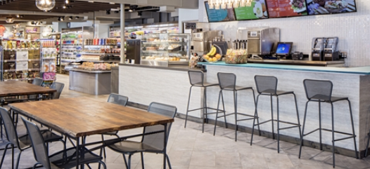 hilton-garden-inn-waikiki-beach-holoholo-cafe-market