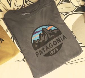 パタゴニア・ハワイでハワイ限定「パタロハ」Tシャツ・バッグ他ゲット